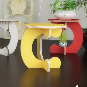 Plantilla de taburete de mono: taburete de madera minimalista para cortar con láser y CNC