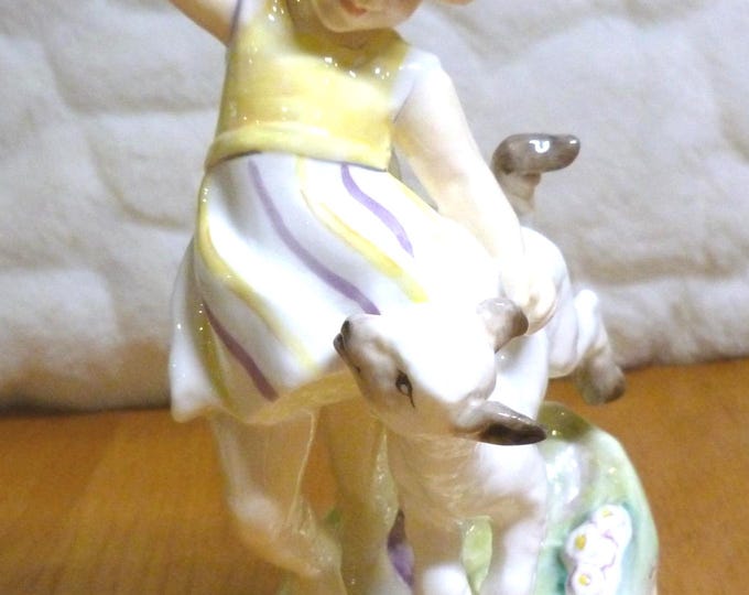 Royal Worcester April Figurine, vintage, Spring, lamb, 16 cm