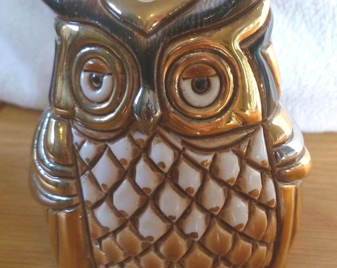 De Rosa Rinaconda Owl, vintage, with gold trim, 3", made in Uruguay, shiny, collectable