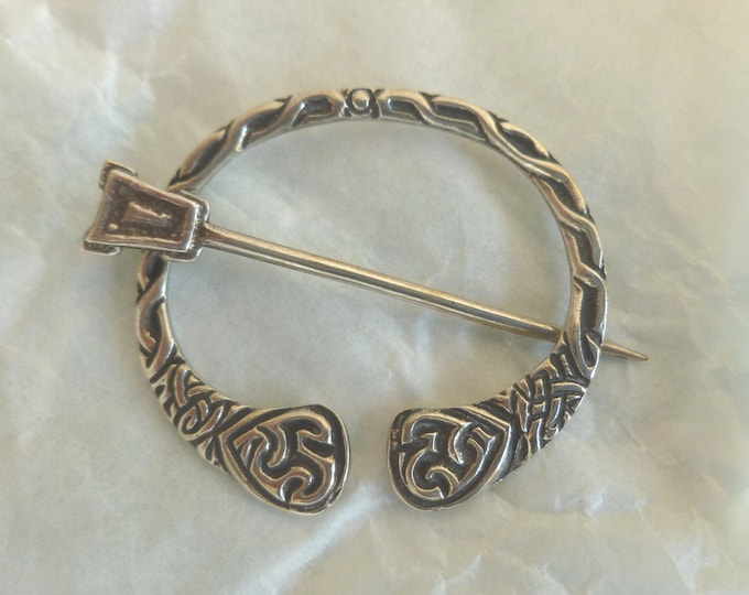 Vintage Silver Pennanular Shawl Pin, by Robert Allison, hallmarked, 1950's, Scottish, celtic design, silver
