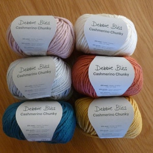 Debbie Bliss Cashmerino CHUNKY, 50g, knitting yarn, 6 colours, knits on 6 mm needles, soft, luxury, wool, acrylic, cashmere, made in Italy