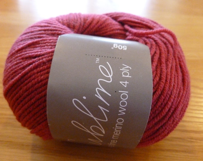 Sublime Extra Fine Merino, 4 ply, 50g, soft, washable