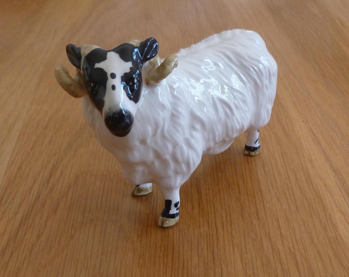Beswick Sheep Figurine, blackface ram, UK, vintage, 12 x 9 x 5 cm, bone china