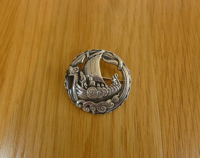 Stunning Antique Silver Viking Brooch, Longship, Hallmarked, Chester, S & Co, A, late 1700's, in great condition, 3D effect, 4 cm