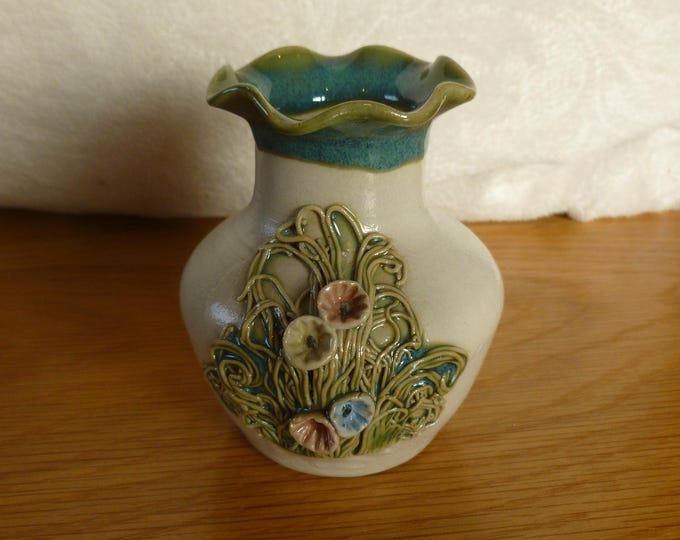 Alice Buttress Studio Pot, floral, made in Scotland, small sweet hand crafted pot, green, pink, yellow, 8 cm tall, 7.5 cm wide