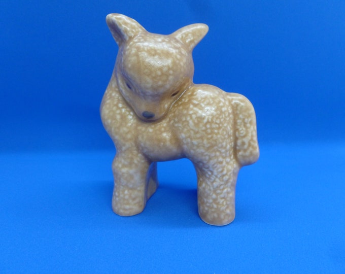 Sylvac Lamb, super cute, very rare, vintage, 1950's, No. 1659, collectable, UK, figurine, excellent condition, 10 x 9 x 4 cm, lamb, sheep