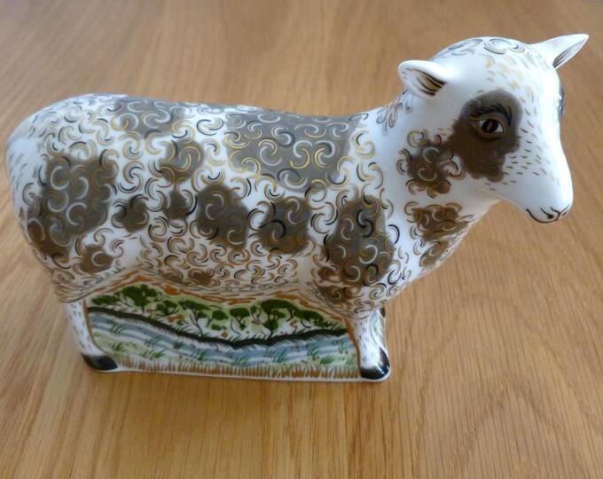 Royal Crown Derby Jacob Sheep Figurine, bone china, gold button, made in England, collectable, 14 cm x 11 cm x 6 cm