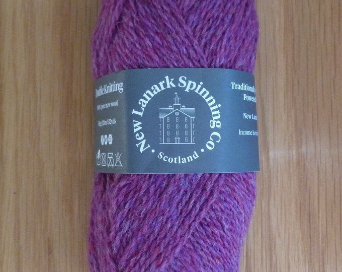 New Lanark Mills DK Tweed Wool, 50g, pure wool, spun in Scotland, 120 m, worsted, organic, great for hats, grey, black, pink