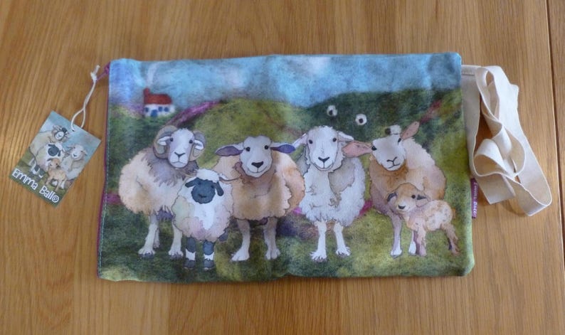 Funda para agujas de tejer circulares, de Emma Ball, Felted Sheep imagen 1