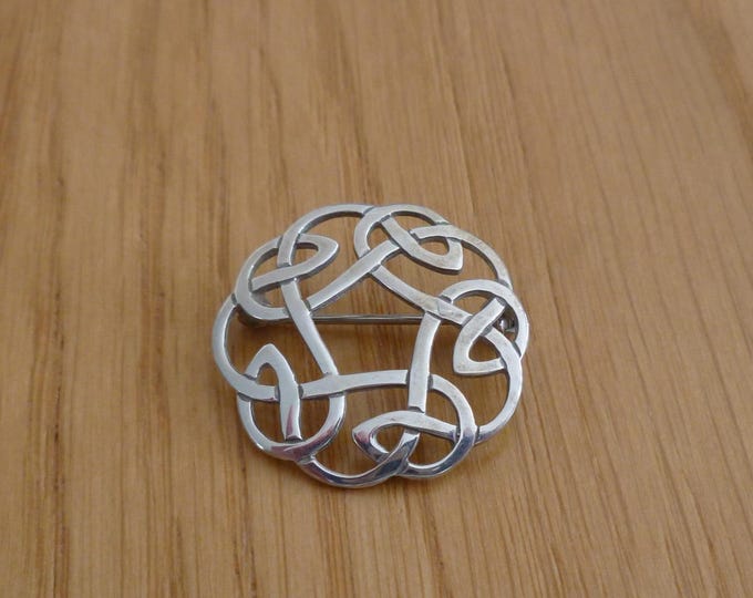 Silver Celtic Knot Brooch, 2.5 cm diameter, 925 silver, Scottish