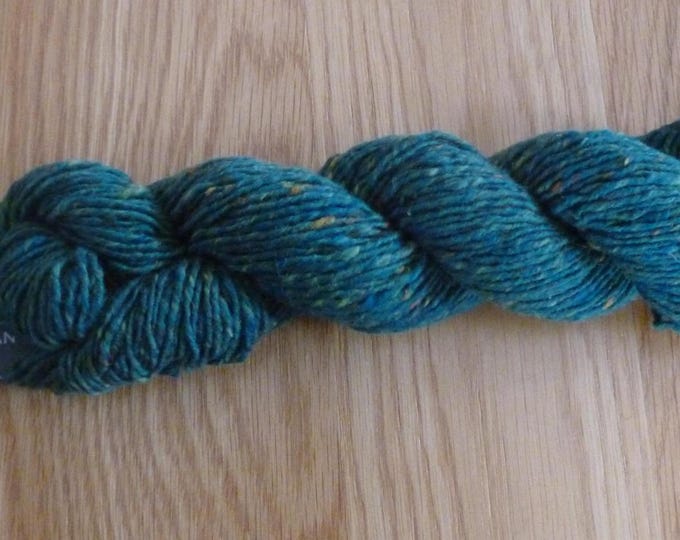 Debbie Bliss Donegal Luxury Tweed Aran, Leaf 046, 50g