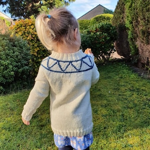 KNITTING PATTERN, Struie Sweater, Digital Download, PDF, designed in Scotland, dk, children&#39;s, Wee Window design, sizes 2 - 7 years