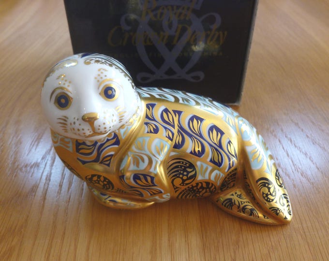 Royal Crown Derby Harbour Seal, Limited Edition, signed by Louise Adams, 2001