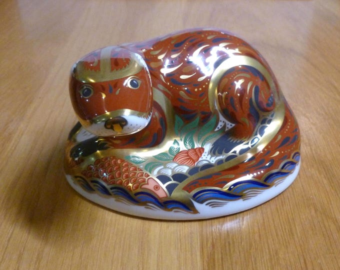Royal Crown Derby Otter, vintage, paperweight, gold stopper, made in England, collectable