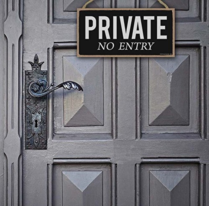 Private No Entry 5 x 10 inch Hanging Private Entrance Sign Wall Art Decor Decorative Wood Sign Home Decor