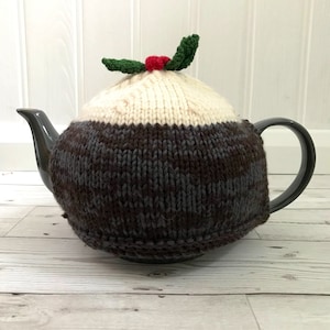 Christmas Pudding Tea Cosy, Digital Knitting Pattern, Xmas Knit