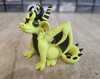 handgemaakt drakenbeeldje, polymeerklei drakensculptuur, miniatuurdraak, anime drakenkunst, origineel cadeau-idee, uniek, fantasiekunst