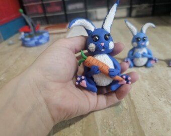 konijnenbeeldje set van 3 samen verkocht, handgemaakte konijnensculptuur uniek cadeau-idee voor dierenliefhebbers, paasdecoratie