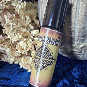 Honeysuckle Perfume Oil, Floral Perfume ready to wear, oil based blend, beautiful scents