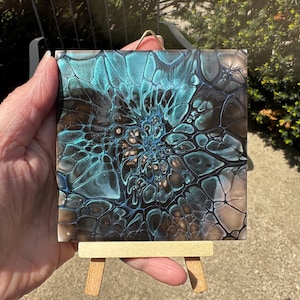 Original 4x4 Teal & Black Bloom Tile, Small Abstract Fluid Art with Mini Easel, Shimmer Decorative Ceramic Art, Unique Desk Gift image 7