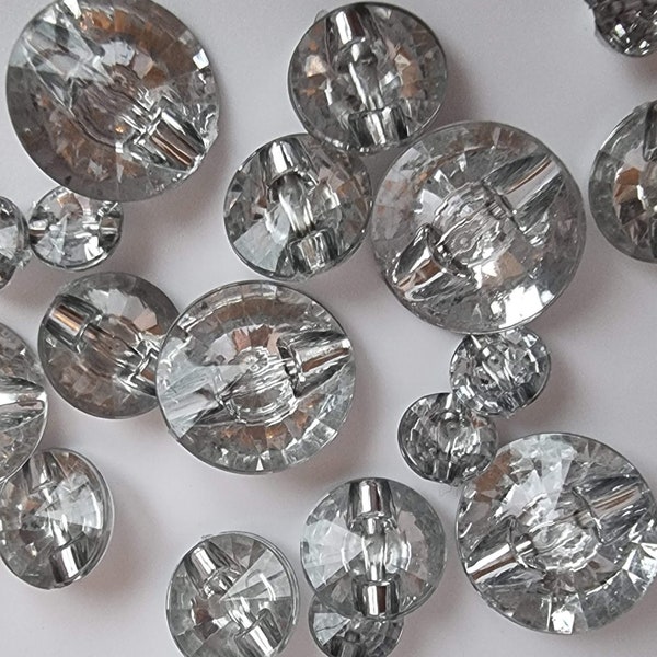 10 x Faux Crystal Plastic Buttons – 10mm, 15mm, 20mm, Shank, Faux Diamond, Jewel, Stone, Bling, Sparkly, Shiny, Clear - 10 Buttons