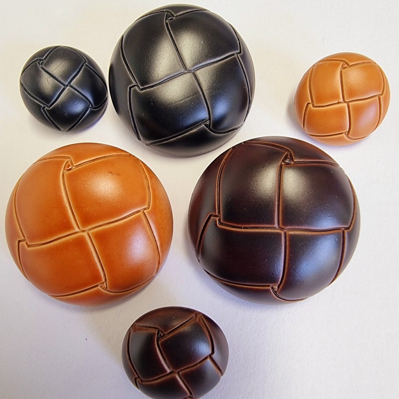 5 x Leather Look Round Buttons 15mm, 25mm, Plastic, Vegan, Chunky, Knit, Knitting, Sew, Black, Brown, Tan 5 Buttons image 1