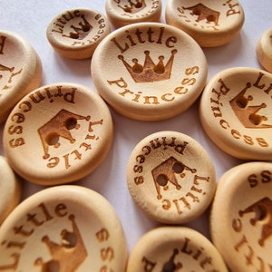 10 x Wooden Little Princess Buttons - 15mm, 20mm, 25mm, Crown, Royal, Wood, Knit, Girl, Child, Baby Buttons, Buttons for Girl - 10 Buttons