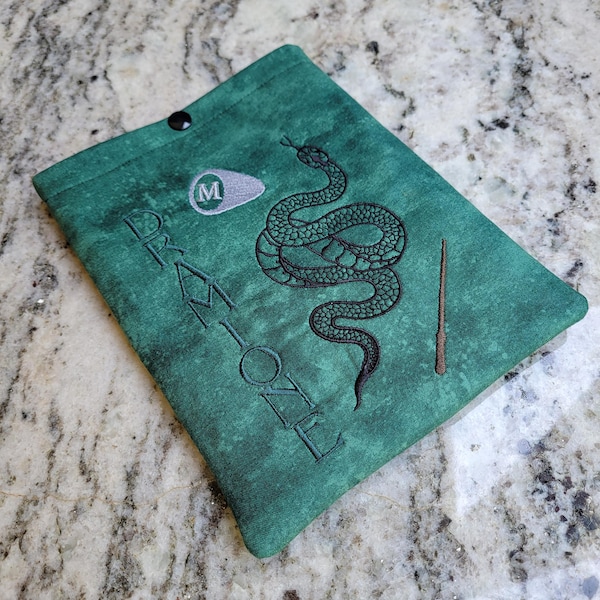 Dramione Snake Kindle Sleeve with Snap - E-Reader Cover
