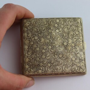 Elegante portasigarette vintage Alpacca. Porta carte di credito Portasigarette sovietico Tabacchiera URSS Scatola per tabacco Idea regalo Portasigarette piccolo