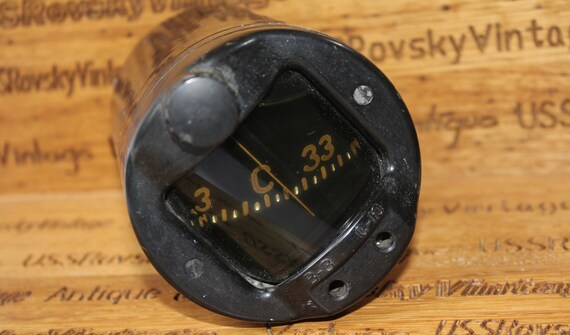 military magnetic compass