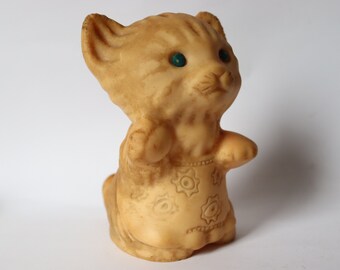 Sowjetische Gummispielzeugkatze. Vintage-Katze. Sowjetisches Spielzeug. Vintage Spielzeug. Sowjetische Tiere. Spielzeug. UdSSR. Sowjetisch. Urss Vintage-Spielzeug. Kätzchen