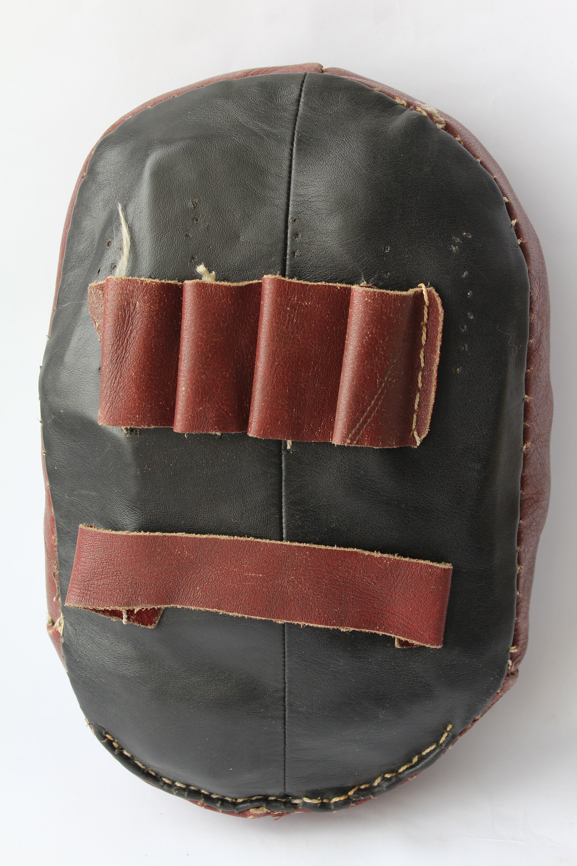 Mitaine de boxe soviétique, mitaines de frappe soviétiques, coussinets de  boxe soviétiques, gants. Boîte. Gants de boxe soviétiques. Cuir véritable  Focus Mitt, -  France