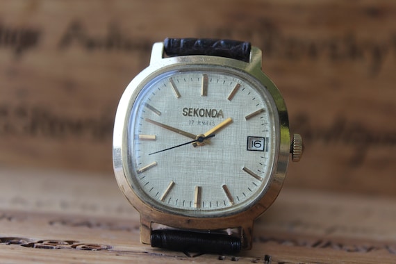 sekonda square watch