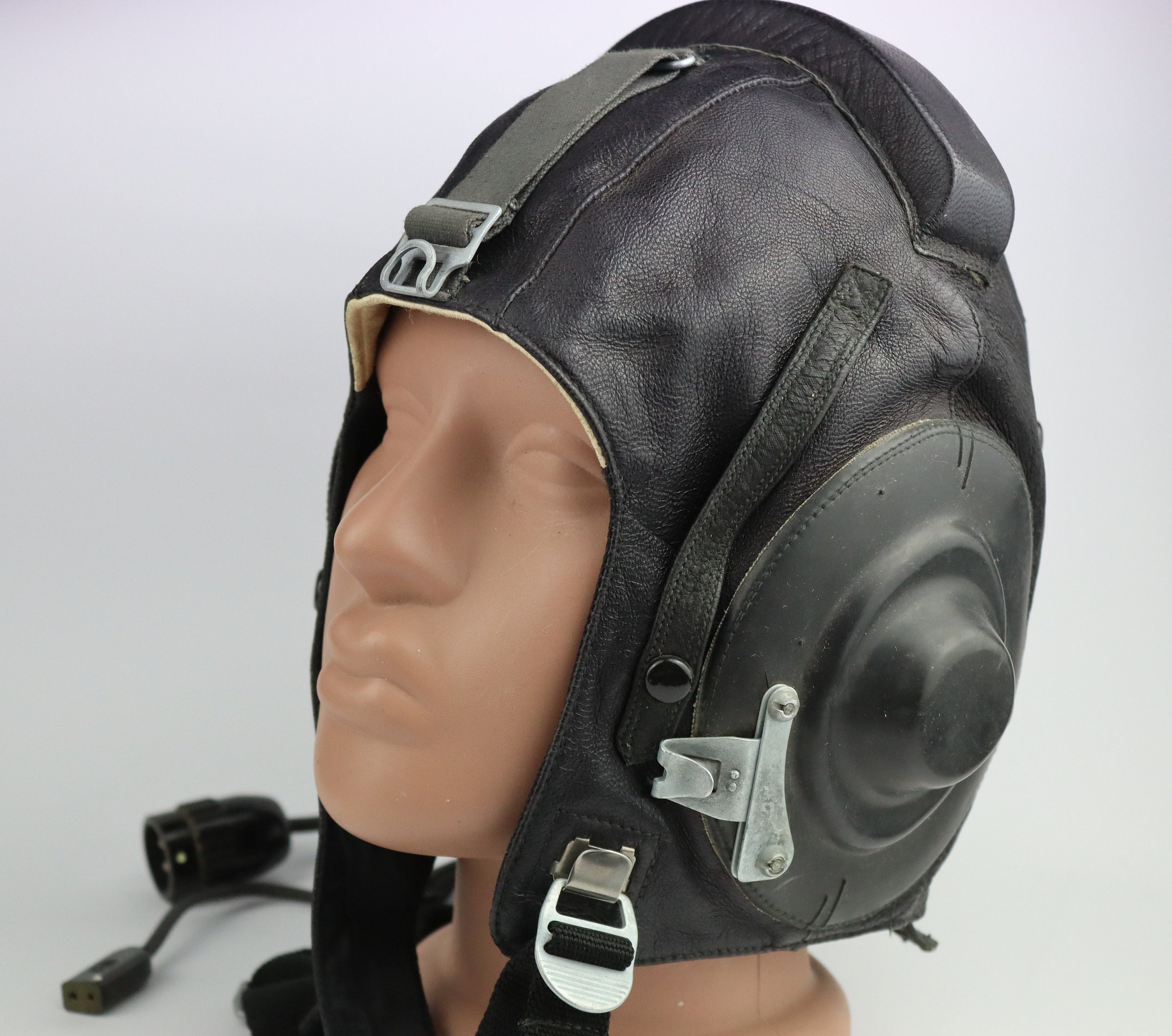 洋書 VINTAGE FLYNG HELMETS $_12.JPG?set_id=880000500F