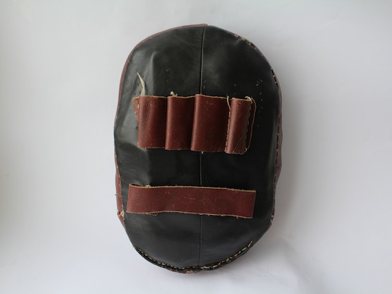 Mitaine de boxe soviétique, mitaines de frappe soviétiques, coussinets de  boxe soviétiques, gants. Boîte. Gants de boxe soviétiques. Cuir véritable  Focus Mitt, -  France