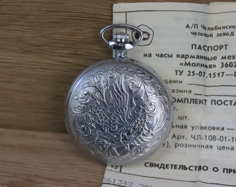 1992 Neue seltene Taschenuhr Molnija mit einheimischer Box, russische Uhr mit Blumenmuster, mechanische Uhr, Geschenk durchbrochen, vintage Uhr