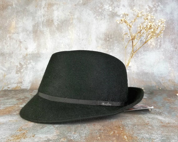 boys black trapper hat