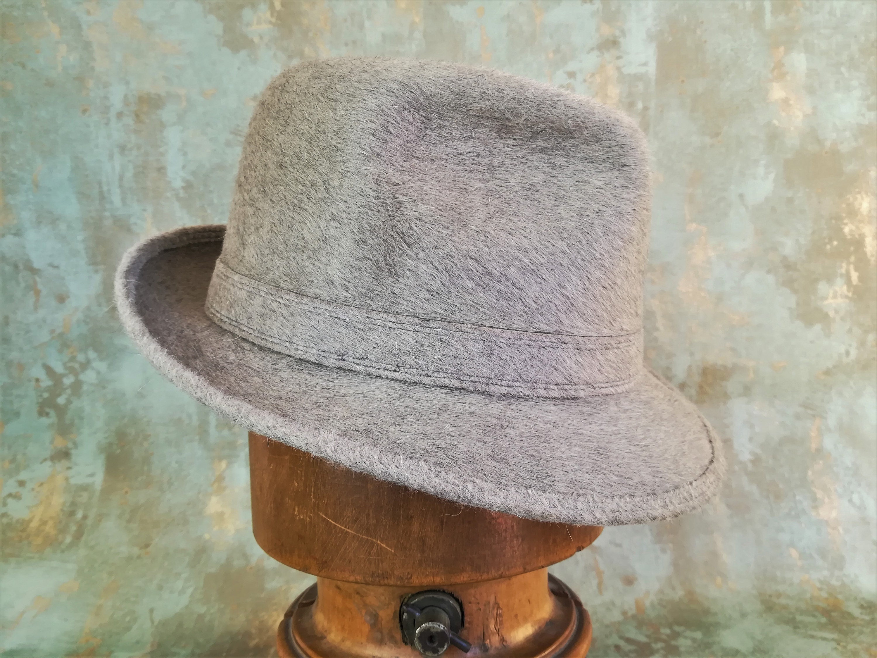 Special Vintage BORSALINO Qualita Extra Superiore Fur Felt Fedora Beige Size 60 Special Vintage BORSALINO Qualita Extra Superiore Fur Felt Fedora Beige Size 60