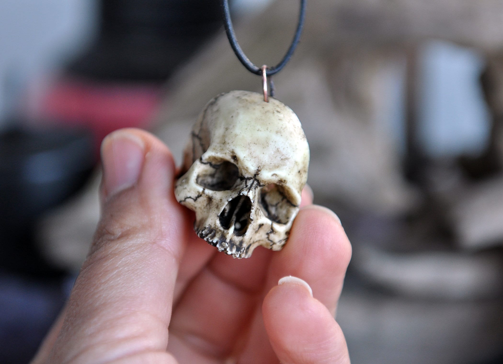 BlackAmazement Anhänger Edelstahl Totenkopf Skull Shield Schild Ornament  Biker Gothic Halskette