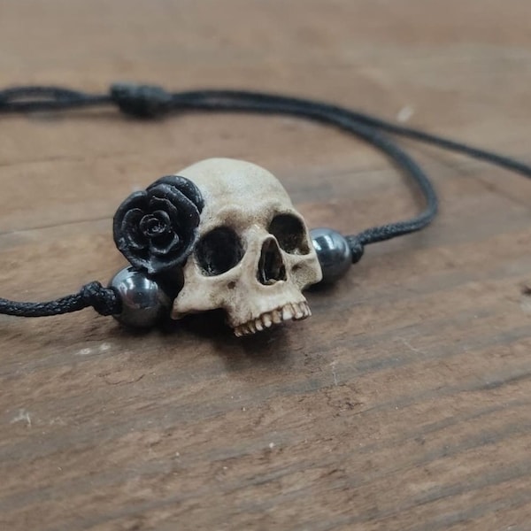 Gothic Style Black Rose Skull Bracelet, Skull Jewelry for Women, Dark Fashion Accessories, String Bracelet for Girlfriend, Totenkopf Armband