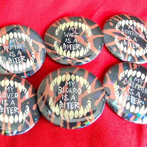 Min "TOMA" är en bitande knapp! (7,5 cm!)