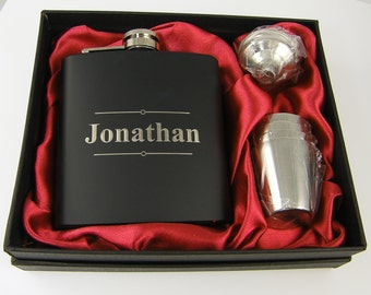 Personalized Groomsmen Flask, Monogrammed Flask Set, Custom Engraved Initials Name Hip Flask, Wedding Best Man Usher Gift