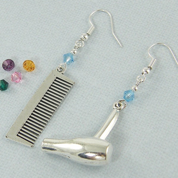 Boucles d'oreilles pour coiffeur avec pierre de naissance, cadeau de coiffeur percé, boucles d'oreilles pendantes esthéticienne, peigne, sèche-cheveux, bijoux de cosmétologie | 1E1-11