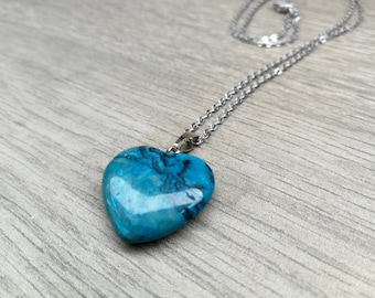 Collar de corazón azul, joyería de crisocola, collar de piedra de corazón, joyería de cristal curativo, collar de crisocola, regalo para aniversario, regalo para mamá