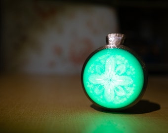 Emerald Light Pendant