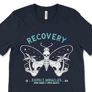 Recovery Tshirt, Expect Miracles, Recovery Clothing, NA T-Shirt, Narcotics Anonymous Shirt, Alcoholics Anonymous Clothing, AA Shirts
