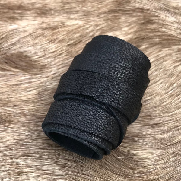 Small warrior hair band - Ragnar Loðbrók - Vikings medieval black leather hairband