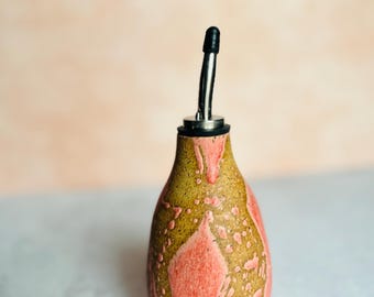 Speckled Pink Handmade Ceramic Oil Dispenser; Christmas Gifts; Pottery gift; Gifts for Her; Gifts for Him; Unique Present