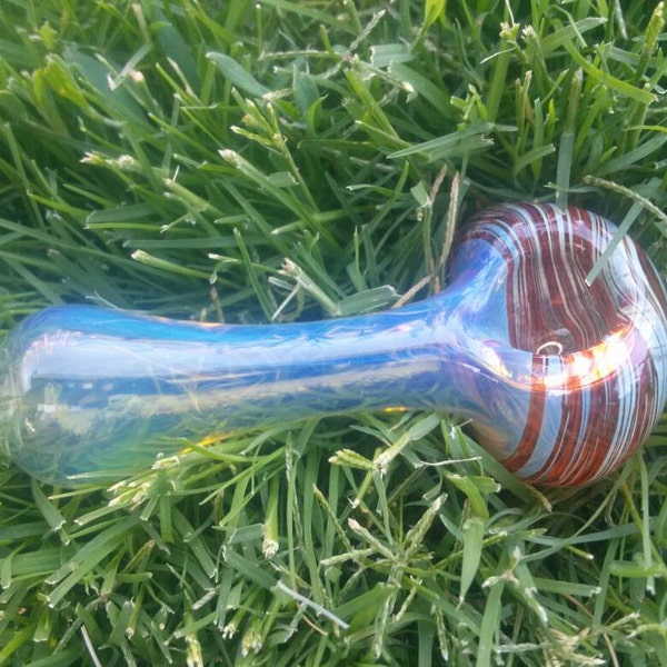 Small clear silver fumed color changing with red tag and spin on bowl, glass pipe.