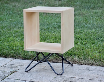 Crossleg Square End Table - Shown in maple